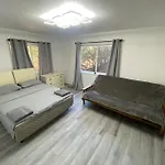 Scenic View Villa Near Yosemite
